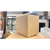 Image 4 : PALLET OF SMALL CARDBOARD UN MARKED SHIPPING BOXES