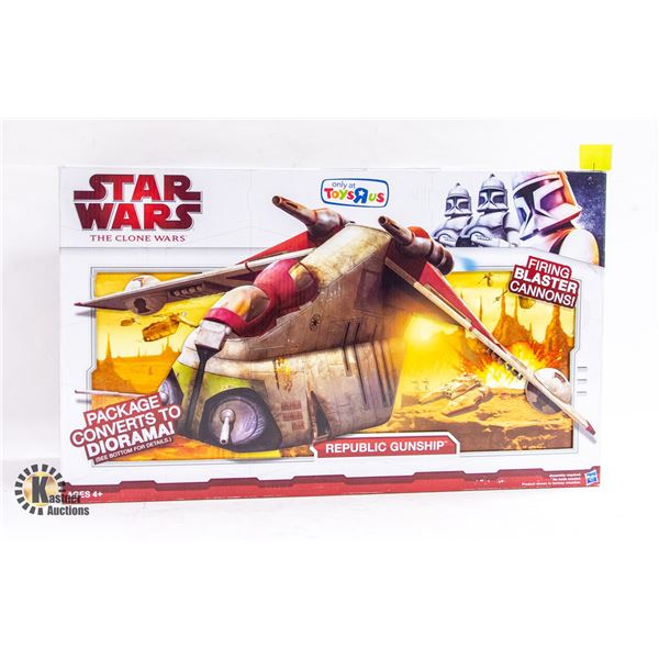 STARWARS NIB REPUBLIC GUNSHIP- LEGACY COLLECTION