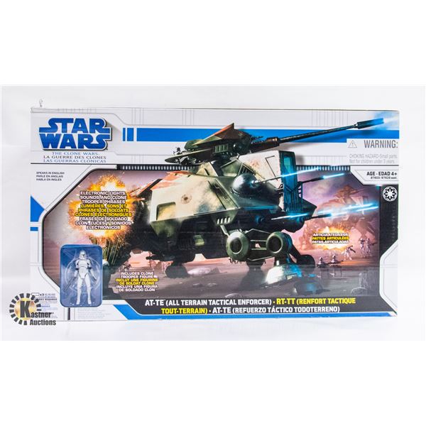 STARWARS *RARE* NIB AT-TE FIGURINE W/ CLONE