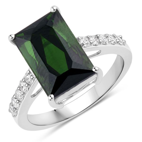 Green Tourmaline & Diamond Ring