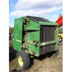 John Deere 545 pyöröpaalain