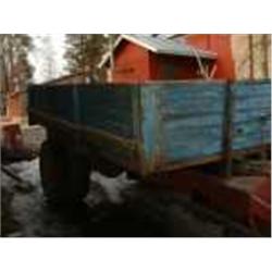 Traktorin peräkärry