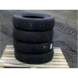 Uudet Pakettiauton renkaat