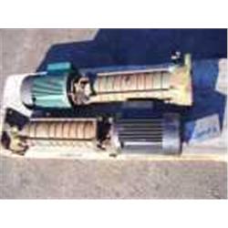 Porakaivon pumppuja 2 kpl