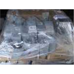 Pilarikenkiä sinkittyjä lava