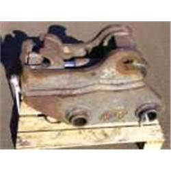 Kaivinkoneen hydraulikiinnike