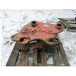 Hydraulinen kauhan pikakiinnike om