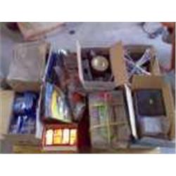 Työkaluja ym. uusia lava