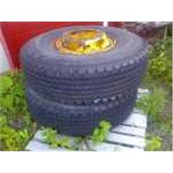 Autonosturin pyörät 2 kpl