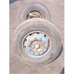 Etuakselisto renkaineen