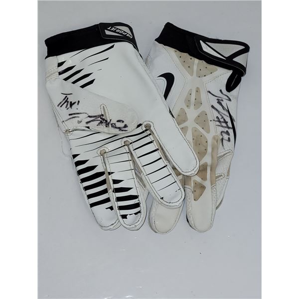 Tony Jefferson Signed Gloves NFL Arizona Cardinals - Unauthenticated