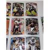 Image 3 : Lot of 18 NFL Football Cards - Mint