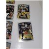 Image 6 : Lot of 18 NFL Football Cards - Mint