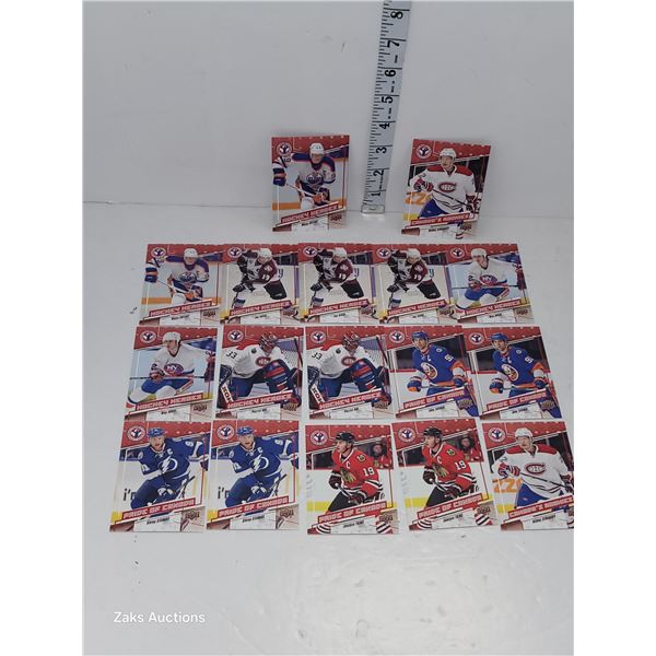 Lot of 17 National Hockey Day Hockey Heroes NHL Hockey Cards - Mint