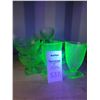 Image 2 : Uranium Glass A