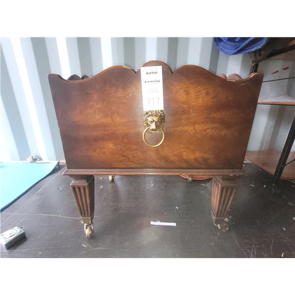 Rolling Magazine Rack C