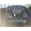 Image 1 : Yale Town Designer Leather Chair C