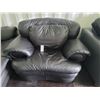 Image 3 : Yale Town Designer Leather Chair C