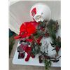 Image 1 : Christmas decor