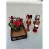 Image 1 : Nutcrackers and poinsettia decor