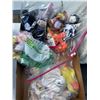 Image 1 : We bare Village collectible stuff