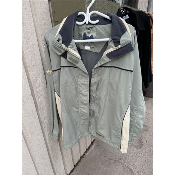 Wind River 2 XL jacket