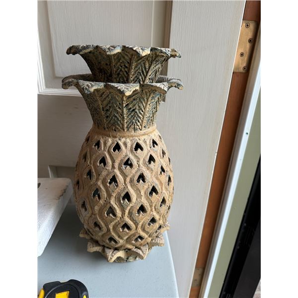 Pineapple love