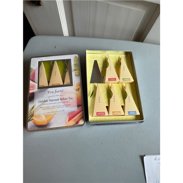 Tea samplers one sealed