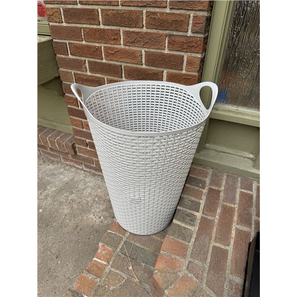 Laundry basket