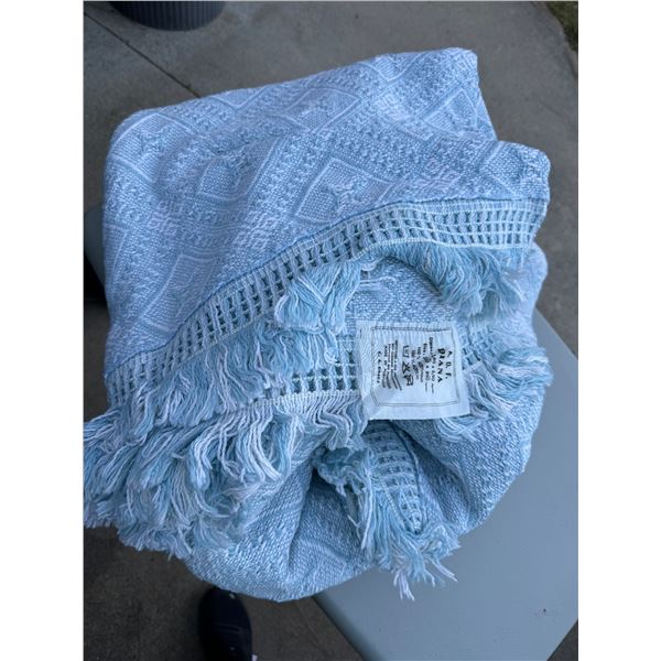 Beautiful acrylic bed throw