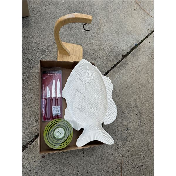 Padeeno knives, melamine nesting bowls and other kitchen items