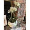 Image 1 : Artificial plant