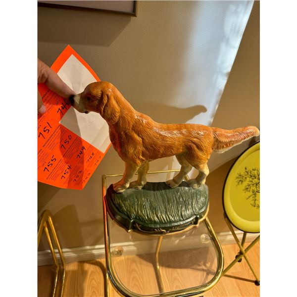 Cast-iron dog decor