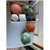 Image 1 : Serving dishes