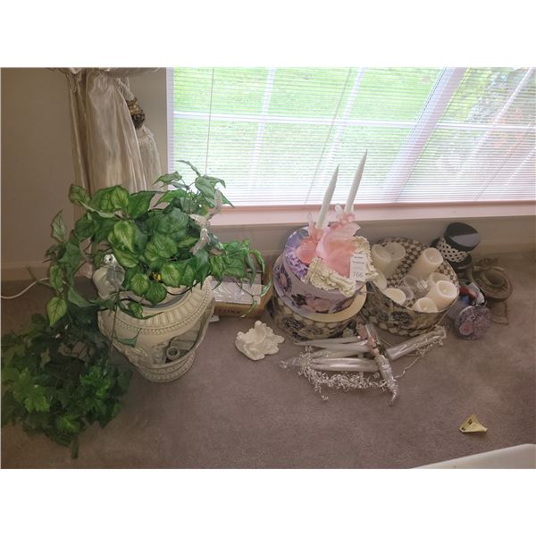 Grecian Fountain, Candles A