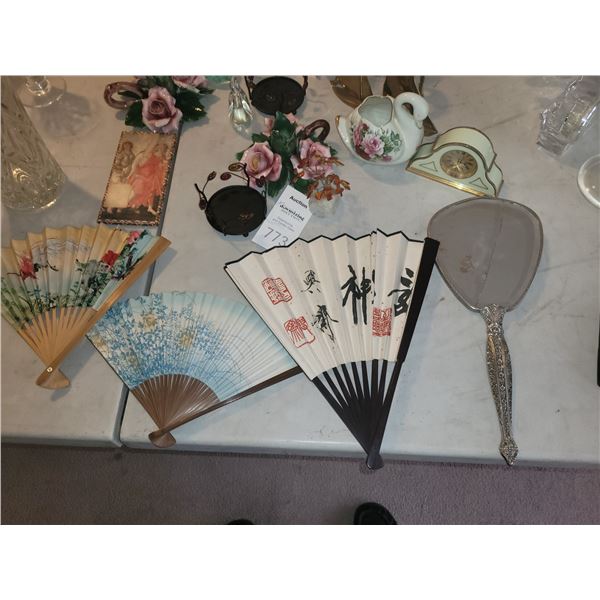 Vintage Clock, Fans, Capidimonte A