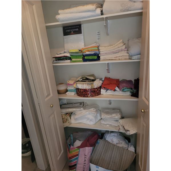 Linens, Towels A