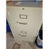 Image 4 : Filing Cabinets, Plastic Storage, A