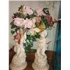 Image 5 : Large Floral Arrangements A