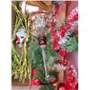 Image 12 : Christmas decorations, A