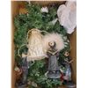 Image 8 : Christmas decorations, A
