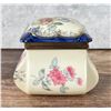 Image 2 : Painted Porcelain Dresser Box