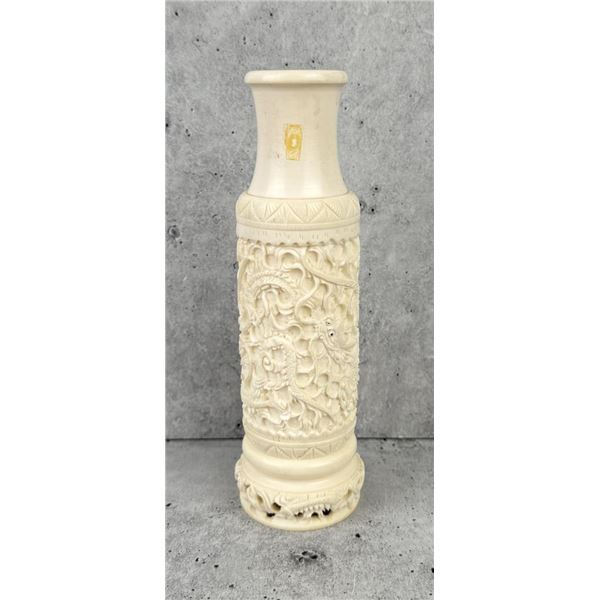 Chinese Carved Vase Montana Residents Only