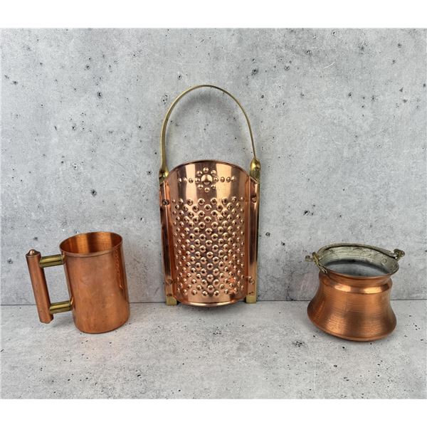 Collection Of Copper Kitchen Items