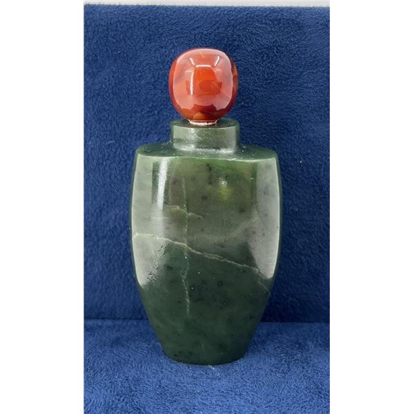 Chinese Green Jade Snuff Bottle