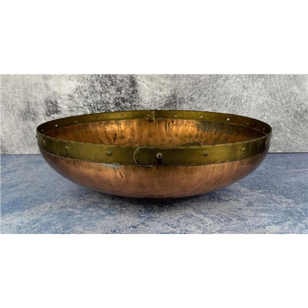 Arts & Crafts Hammered Brass & Copper Bowl