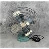 Image 1 : Antique McGraw Edison Eskimo Desk Fan