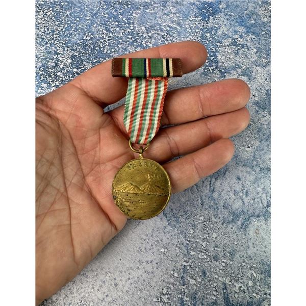 WW2 US 5TH Army Naples Entrance Medal