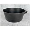 Image 2 : Cast Iron Dutch Oven