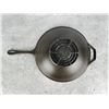 Image 5 : Lodge Cast Iron Wok